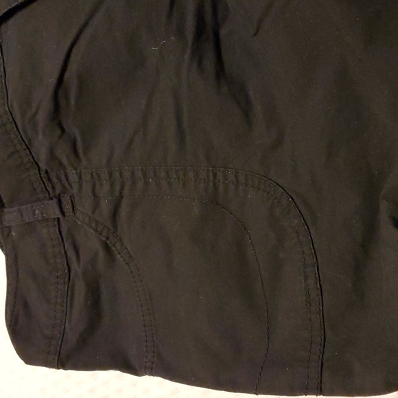 COPY - Lane Bryant capris black 16W, patch pockets on rear,pockets in front, co… - Picture 4 of 6